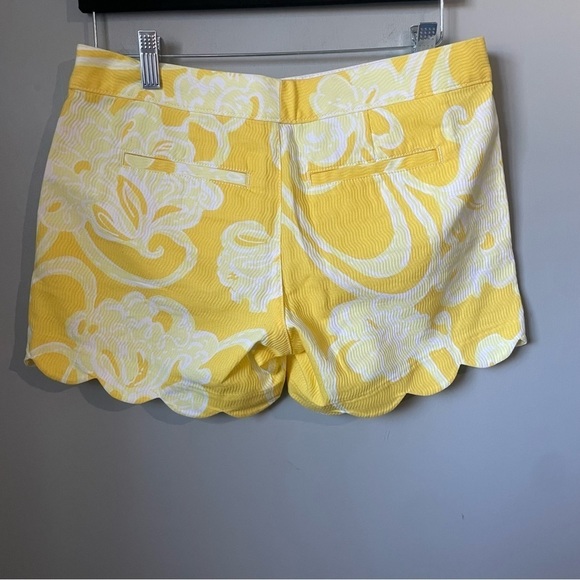 ๐๐ Lilly Pulitzer the buttercup shorts size 0 scalloped shorts ๐ ๐ - Picture 7 of 10